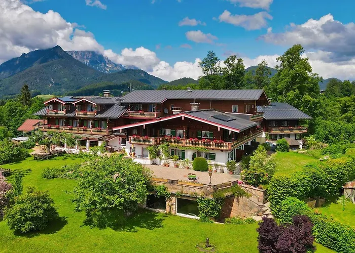 Alpenpanoramahotel Kohlhiasl-Höh Schönau am Königssee